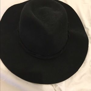 Clipperton felt hat black one size